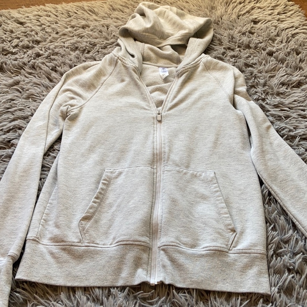 GRAY JACKET